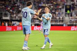 三亿体育体育官网-尤文图斯狂飙进攻，一场比赛轻松横扫对手