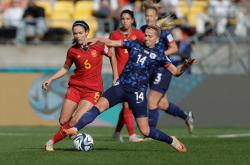 三亿体育体育视频-关于女足比赛中荷兰队表现不俗变为荷兰队表现稳健，势不可挡的信息