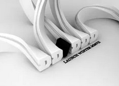 劲敌再度碰撞：谁将笑到最后