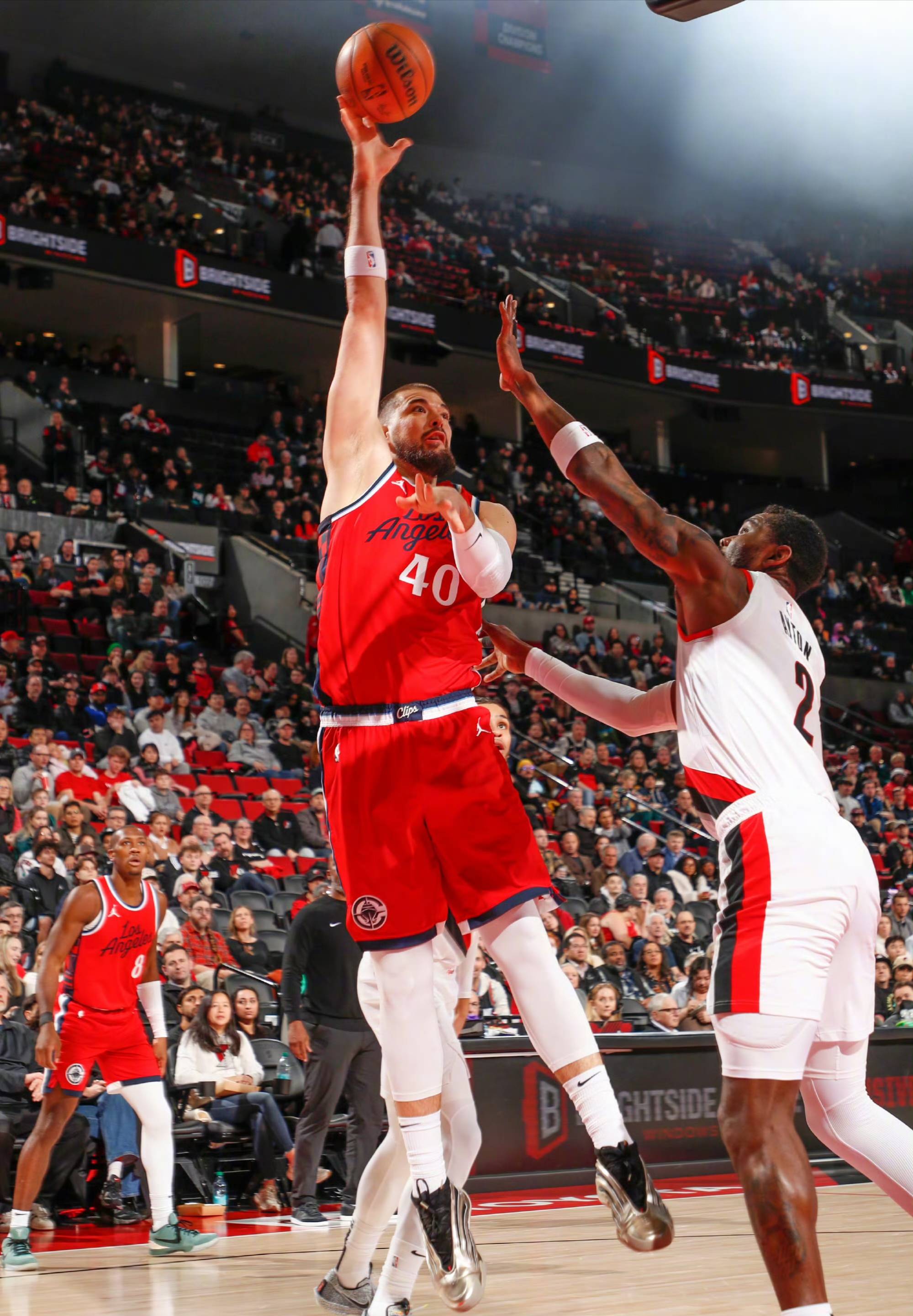 开拓者外线组合输出超高,球队攻防两端支撑的简单介绍 开拓者外线组合输出超高,球队攻防两端支撑的简单介绍