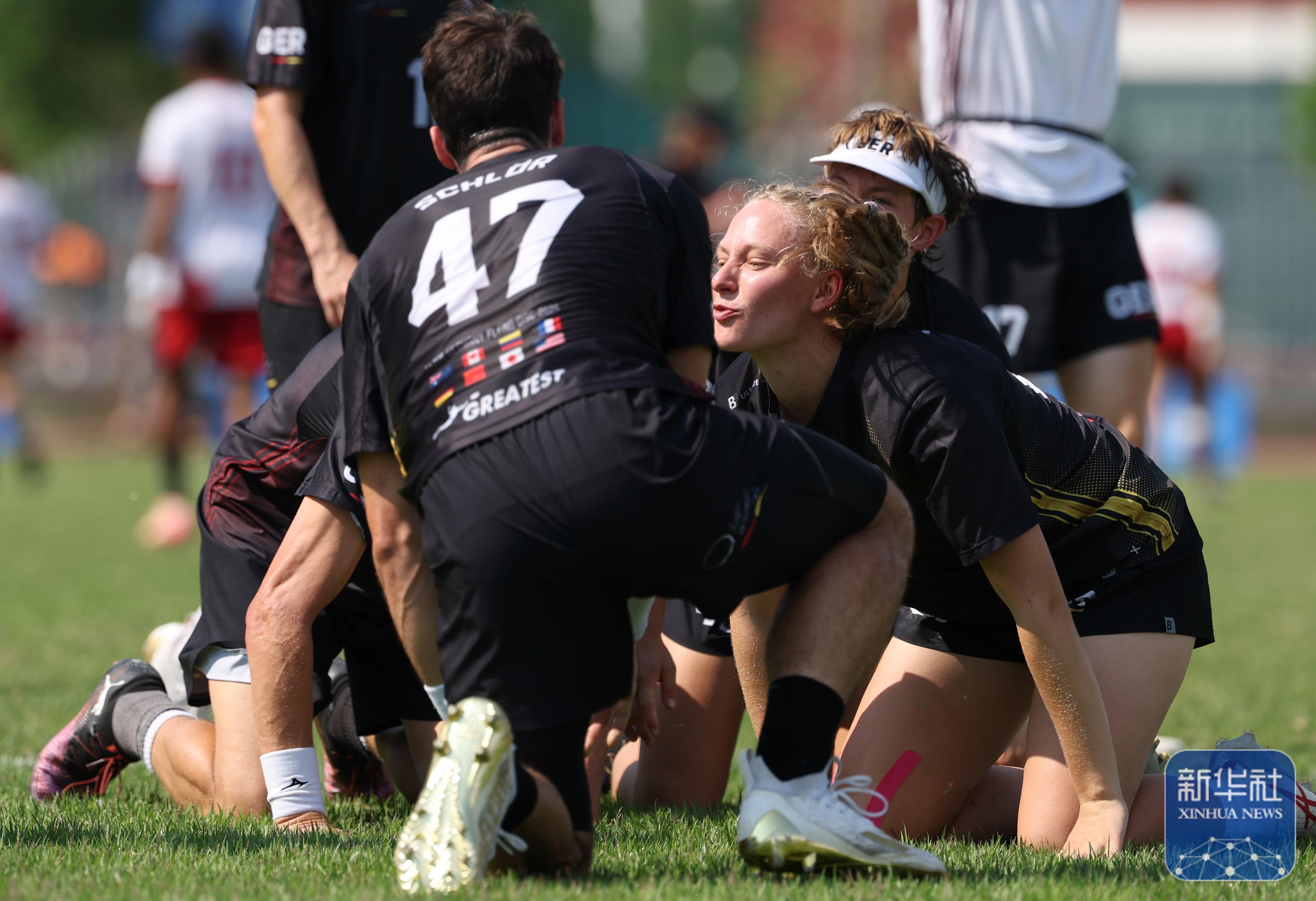 加拿大队在世界杯赛事中遭逢挫败 加拿大队在世界杯赛事中遭逢挫败